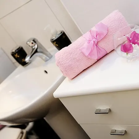 Stanic - Away From !