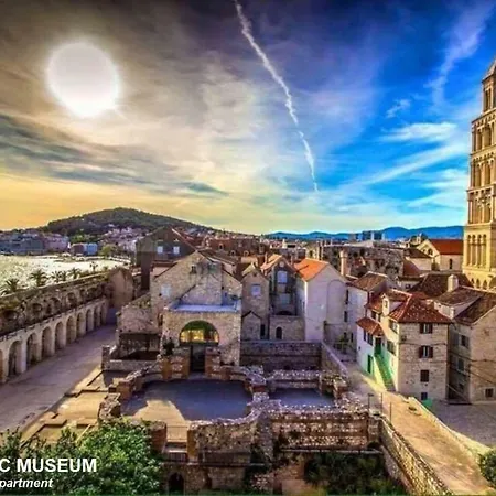 Stanic - Away From !